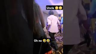 කලිසම left 😳🤣 #shorts #trending #viralvideo #funny #uncle