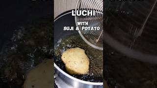 সুজি‌ ও আলু দিয়ে লুচি |Suji Alor luchi | luchi recipe with suji |#shorts #viral #food #ytshorts