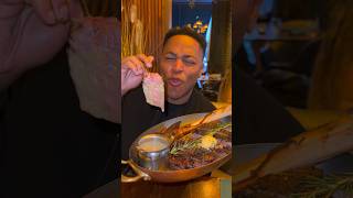 The BIGGEST Tomahawk Steak in Los Angeles! #foodie #losangeles #restaurant #foodvlog #mukbang #food