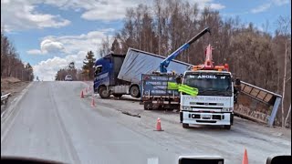 Фуру скинуло в обочину( Прохожу Байкал Култук