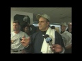 joe torre offers a toast after winning the 2001 alcs