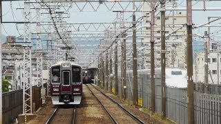 阪急電鉄 9300系 9304F 特急 河原町行き 5300系 5301F 準急 梅田行き 東海道新幹線 上牧駅にて