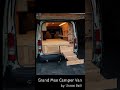 Grand Max Camper Van menggunakan Interior dari Kayu