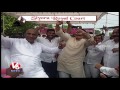 mp malla reddy and mynampally hanumantha rao dance at telangana formation day celebrations v6 news