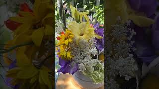 茶壺插花運用｜Garden flower arrangement in tea pot