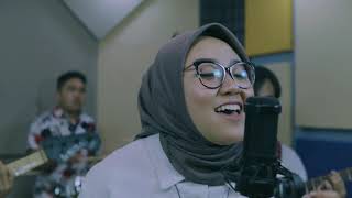 Mantra Cinta - Rizky Febian #gariscinta (Cover by Dwi Laksmi)