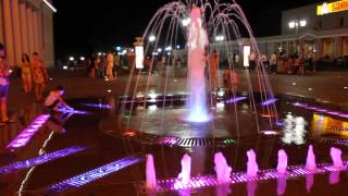 Пешеходный, цветодинамический фонтан Кривой Рог(pedestrian, light dynamic fountain Krivoy Rog)