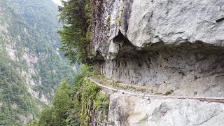 黒部峡谷　大太鼓　奥鐘山　下ノ廊下 水平歩道　Kurobe Gorge Toyama pref.  Japan