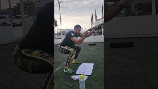 Rutina HIIT Explosiva al Aire Libre - ¡Quema Grasa Sin Mancuernas! | Entrenamiento Grupal Efectivo