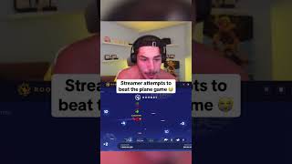 Streamer attempts to beat the plane game #roobet #onlinecasino #777 #cardgames #blackjack #gamble