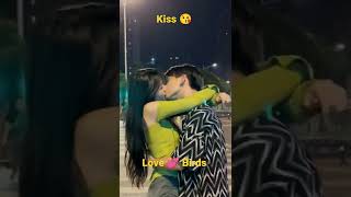 Kiss 💋 Status 😘 Lovers Goals 💕 Couple Goals Sweet Hugs