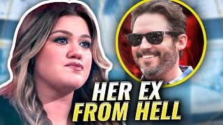 Kelly Clarkson Fights Back Against Brandon Blackstock In Devastating Divorce Battle | Life Stories