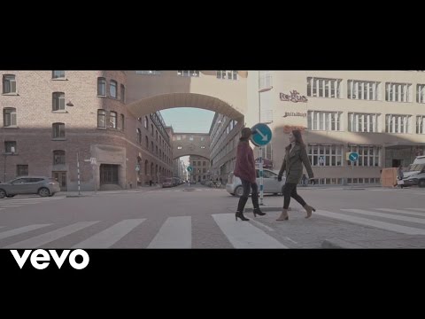 Download Lagu Raisa & Isyana Sarasvati - Anganku Anganmu Mp3