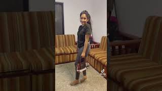 #TikTokSriLanka Sri Lankan beautiful girl's New Performance | Tik Tok Sri Lanka