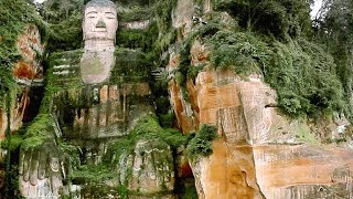 This Giant Buddha Was Built to Protect Passing Boats