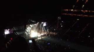 One Direction Concert O2 Areana 04.04.13 5 Seconds Of Summer