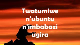 Tuje iwawe Rugira by Chorale Umubibyi Lyrics Video