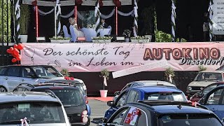 Hochzeit im Düsseldorfer Autokino - Ja-Wort trotz Coronakrise