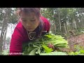 single mom take care of your son pick vegetables to sell and cook dinner