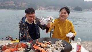 홍게와 굴을 쪄 먹는 일명 '게굴찜' 먹방 (steamed red crab and oyster)