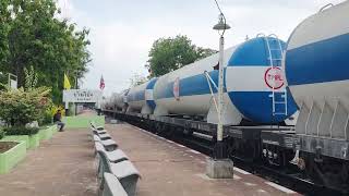 เร่งเครื่องทำความเร็ว Alsthom 4224 ทำรถสินค้า 721 ผ่านบ้านโป่ง freight train 721