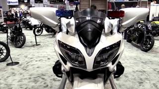 2018 Yamaha FJR1300 SE Premium Features Edition First Impression Walkaround HD