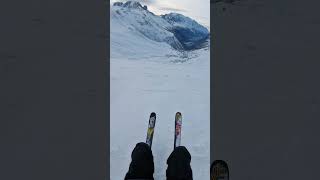 Soaring and ski kiting with flare moustache in Chamonix valley