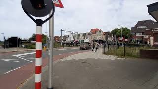 Spoorwegovergang Naarden-Bussem // Dutch Railroad Crossing