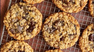 BEST Oatmeal Chocolate Chip Cookies (SO CHEWY!)