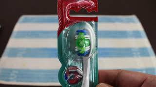 Colgate 360 whole Mouth Clean ToothBrush with Cheek and Tongue Cleaner