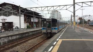 JR四国 予讃線伊予西条駅の7000系　JR Yosan Line Iyo-Saijo Station　(2014.10)