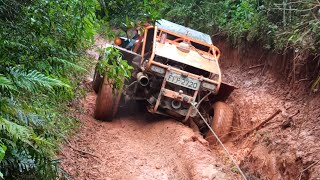 Chuva barro lama e muita Diversão chama no corte Trilha top #offroad #motorap #gaiolas