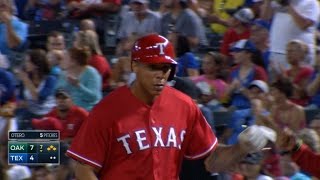 OAK@TEX: Blanks homers, collects four hits in win