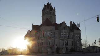 Courthouse Timelapse from the Ground
