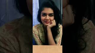 New Modern Girl Cute Dubsmash with beautiful expression everseen!!!