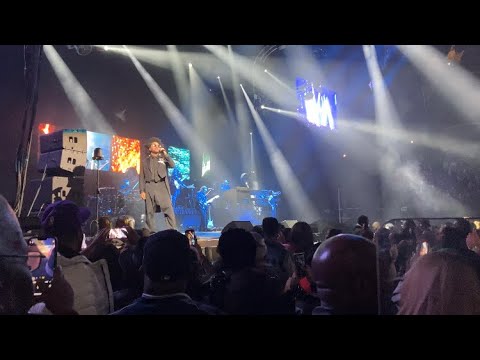 Maxwell Ladies Night R&B Super Jam At Barclays Center Brooklyn New York ...