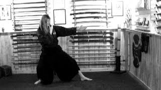 How To Train In The Togakure-ryu Ninpo Taijutsu Kamae | Ninja Martial Arts Training (Ninjutsu)