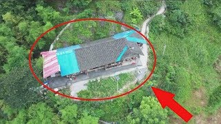 贵州大山里一户人家，竟把房子建在半山腰，不通车路与世隔绝 航拍大山里独门独户