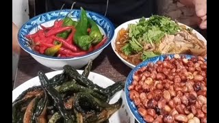 辣椒哥咔咔磕，挑战李海龙麻辣烫！ | 中国美食 | Pepper |  chinese food