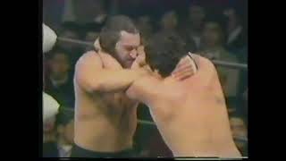 1.21.1980 - Bruiser Brody vs Jumbo Tsuruta