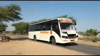 Crazy Bus Driver In Rajasthan, India | Crazy Bus Driver | Whats-app Videos | Dangerous Stunt Video