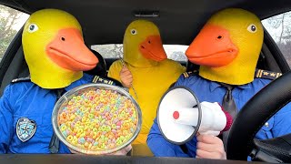 Rubber Ducky Surprises chuky and police with Car Ride Chase!