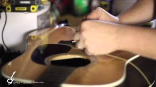 The BEST Method on How to Change Acoustic Guitar Strings [Steel / Bronze Strings]