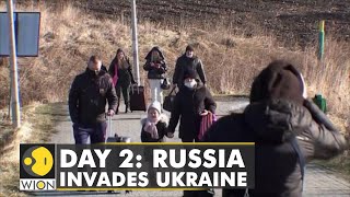 Highways, train stations flooded; desperate Ukrainians flee Russian invasion | World English News