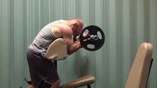 Biceps-Spyder Curls Curl Bar