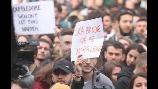 LIVE/Studentët ultimatum qeverisë: Keni afat deri sot në orën 16:00, ose demonstrata