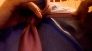 How to tie a tie: Unusual knot