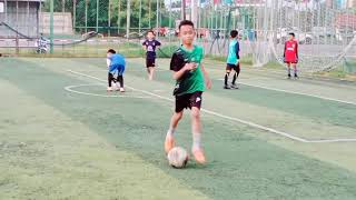 U12 training at the stadium Savancenter.ທີມສະຫວັນເຊັນເຕີ ກຳລັງຝືກຊ້ອມນັກກິລາ.