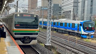 甲種輸送中の東京臨海高速鉄道71-000形ﾄﾘZ11編成（トップナンバー）とE231系1000番台がコラボするシーン（2024.11.21.10:21）