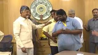 CHINTALAPUDI LEADERS MET AP CM AT GRIEVANCE HALL NEAR RESIDENCE